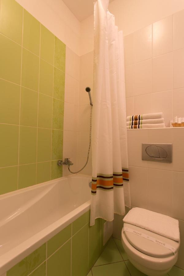 Hotel Koeroes Panzio Es Etterem Gyomaendrod