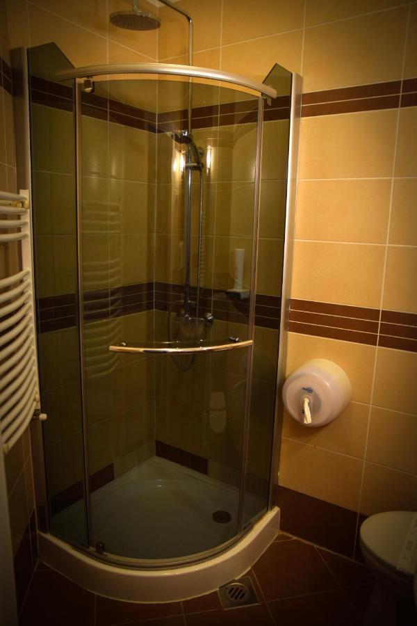Hotel Koeroes Panzio Es Etterem Gyomaendrod